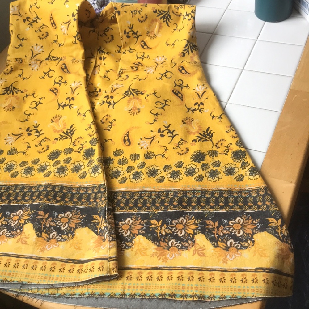 Free People Just Float in Flare Jeans Yellow 26 25 - Picture 14 of 16
